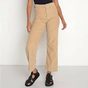Levi’s Corduroy Ribcage Straight Ankle Pants